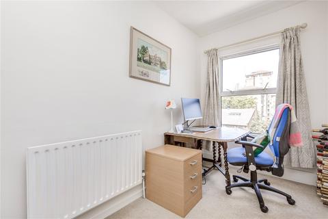 127a Lansdowne Way, London, SW8 2NP