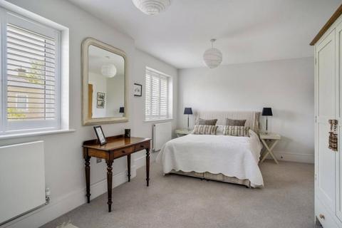 8 Barnard Crescent, Broadway, WR12 7ES