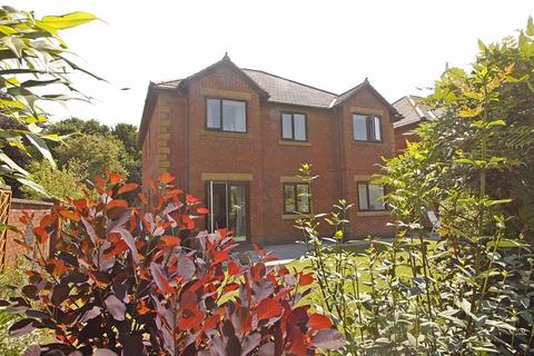 3 bedroom apartment for sale, Midway Drive, Poynton