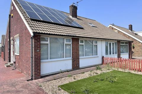 14 Tyersal Close, Bradford, BD4 8HE