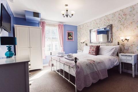 3 bedroom cottage for sale, Fore Street, St. Ives TR26