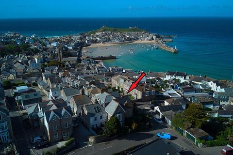 5 bedroom end of terrace house for sale, Pednolver Terrace, St. Ives TR26