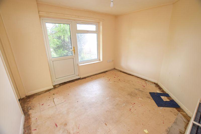 Galahad Close, Beacon Heath, Exeter 1 bed apartment £100,000