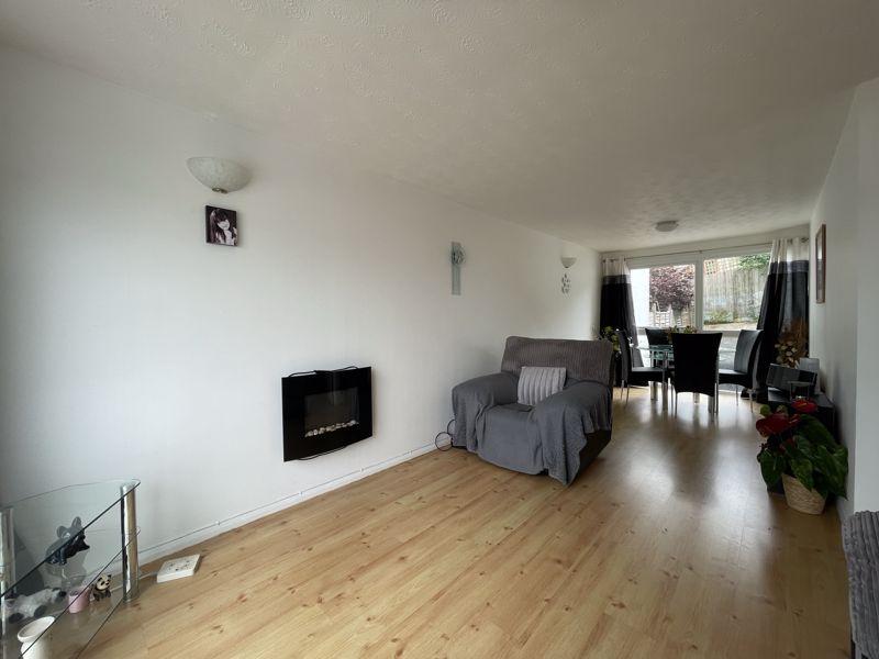 Living / Dining Room