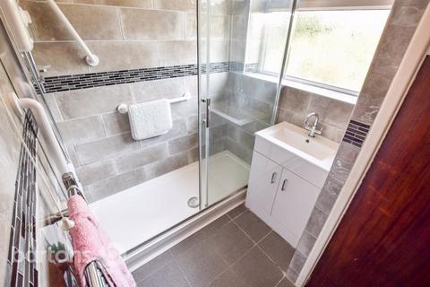 14 Cotswold Crescent, Whiston, Rotherham, S60 4AX