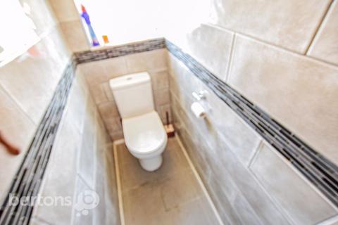 14 Cotswold Crescent, Whiston, Rotherham, S60 4AX