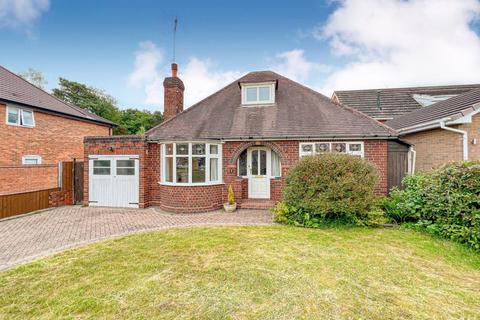 2 bedroom detached bungalow for sale - Blackwood Road, Streetly, Sutton Coldfield, B74 3PH