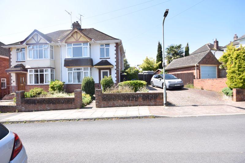 Whiteway Drive, Exeter 4 bed semidetached house £1,200 pcm (£277 pw)