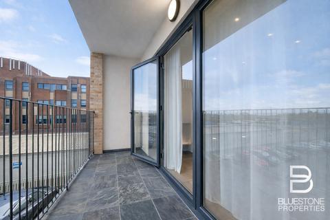 2 bedroom apartment to rent, Woodcote Road, Wallington