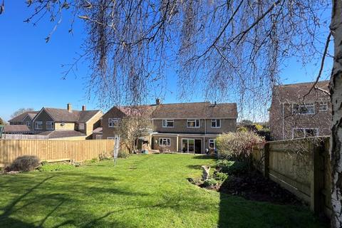 4 bedroom semi-detached house for sale, Valley View, Great Bourton.