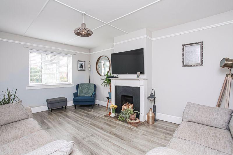 123 Springfield Avenue, Banbury NO... 3 bed terraced house £310,000