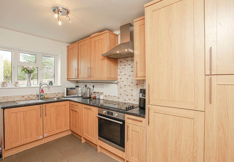 123 Springfield Avenue, Banbury NO... 3 bed terraced house £310,000