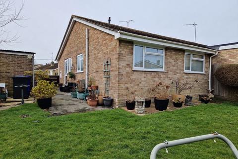 2 bedroom semi-detached bungalow for sale, Bridgewater Road, Brackley - INVESTMENT BUYERS ONLY
