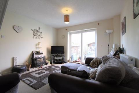 2 bedroom property for sale, 37 Waterloo Drive, Banbury - INVESTMENT BUYERS ONLY
