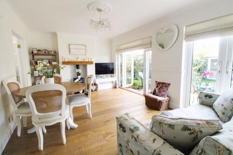 4 bedroom semi-detached house for sale, Park Lane, Cheshunt EN7