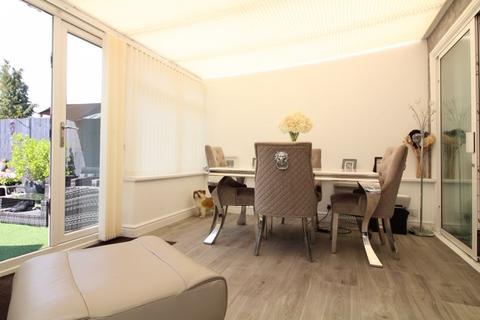 10 All Saints Road, Houghton Regis, Dunstable, LU5 5HJ