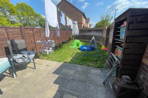 21 Blaisdon, Weston-super-mare, BS22 8BL