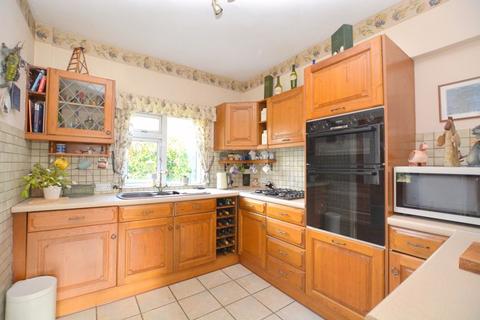 2 bedroom semi-detached house for sale - Chantry Road, Harrow Weald