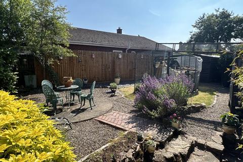2 bedroom detached house for sale - MARDEN
