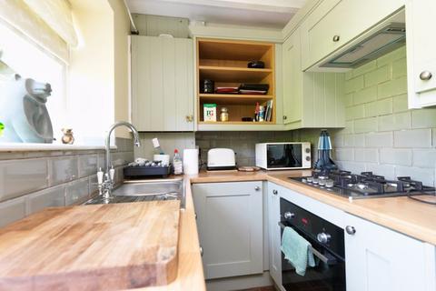 Riverside Cottage Lloyds Head, Jackfield, Telford, TF8 7LZ