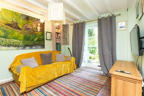Riverside Cottage Lloyds Head, Jackfield, Telford, TF8 7LZ