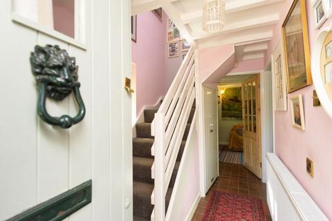 Riverside Cottage Lloyds Head, Jackfield, Telford, TF8 7LZ