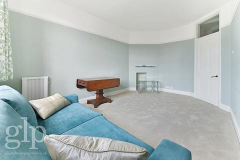 1 bedroom apartment to rent, Jessel House, Judd Street, London, WC1H