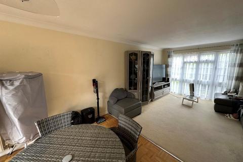 147 Ridge Langley, South Croydon, CR2 0AQ