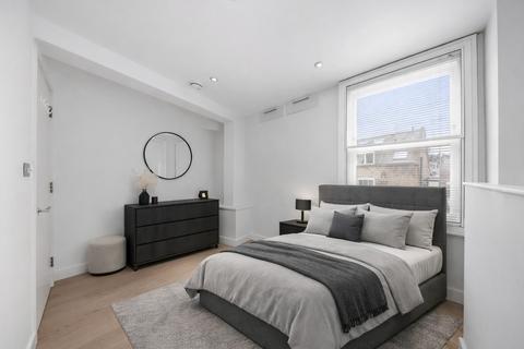 1 bedroom apartment to rent, Catherine Street, London, WC2B