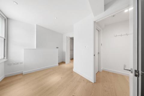1 bedroom apartment to rent, Catherine Street, London, WC2B