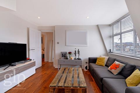 2 bedroom flat to rent, Archer Street, W1D