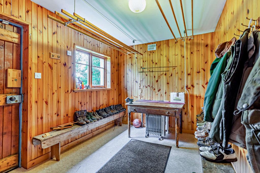 Glenbanchor Lodge
