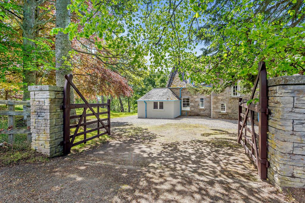 Glenbanchor Lodge