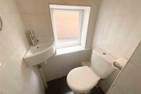 53 Clifton Crescent, Sheffield, S9 4BD