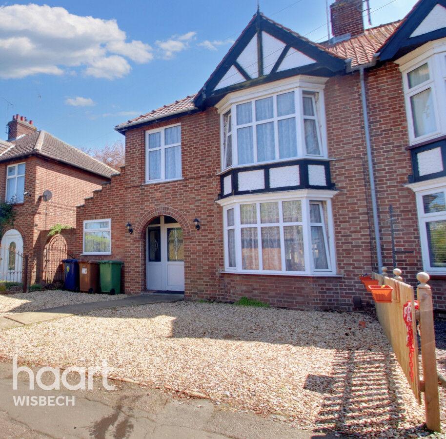 Kings Walk, Wisbech 3 bed semidetached house for sale £240,000