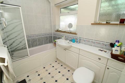 5 The Glade, West Wickham, BR4 9LH