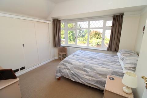 5 The Glade, West Wickham, BR4 9LH