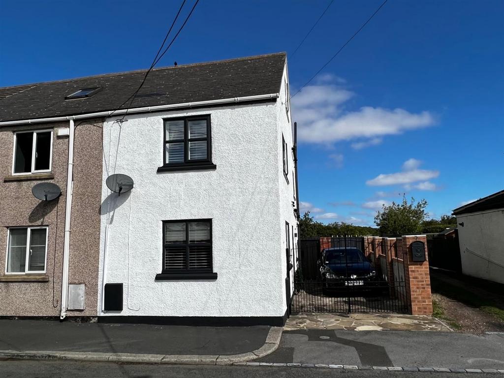 Front Street, Low Pittington, Durham 3 bed end of terrace house for