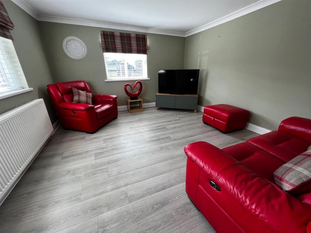 Front Street, Low Pittington, Durham 3 bed end of terrace house for