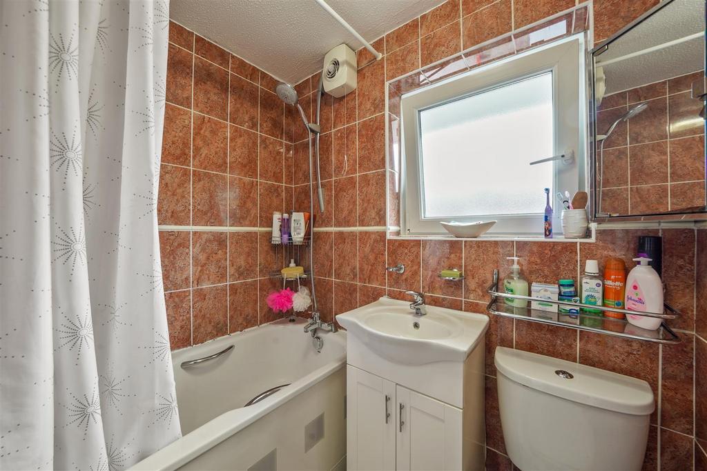 8 Stainby Road - b0 Q97f M9f Urik ZBbm3as.jpg