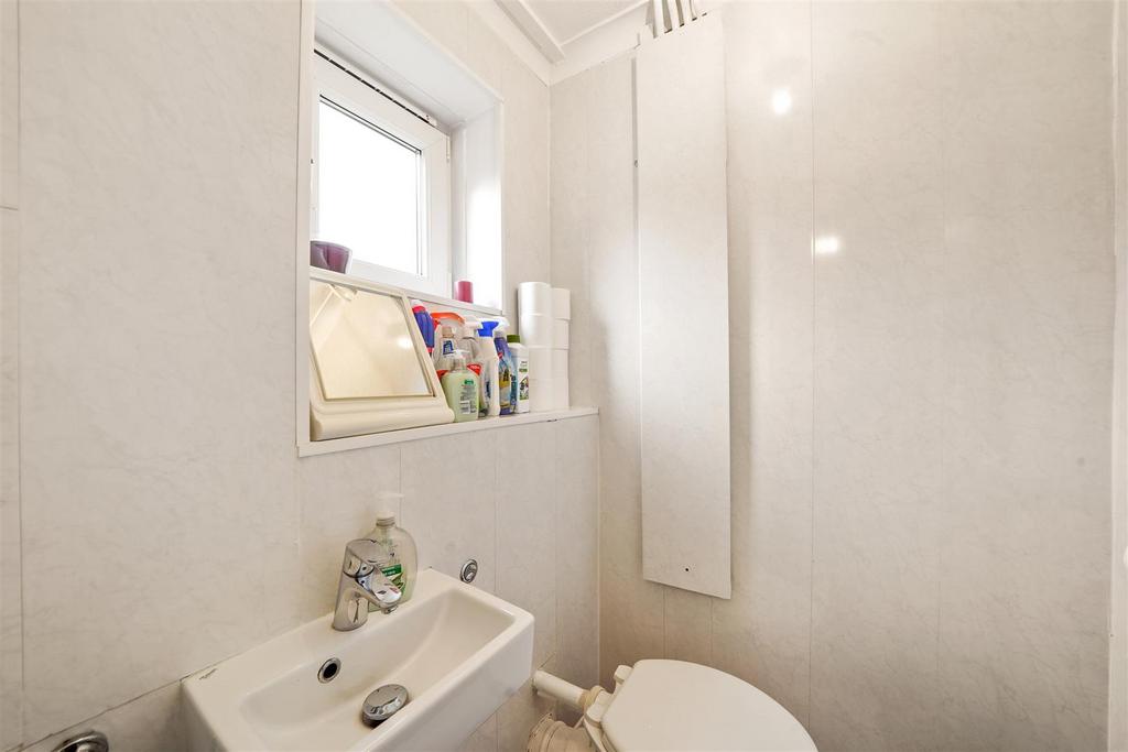 8 Stainby Road - iu GUbl6ah2 UHuzloz MDj.jpg