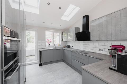 49 Rectory Lane, Banstead, SM7 3PE