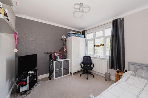 49 Rectory Lane, Banstead, SM7 3PE
