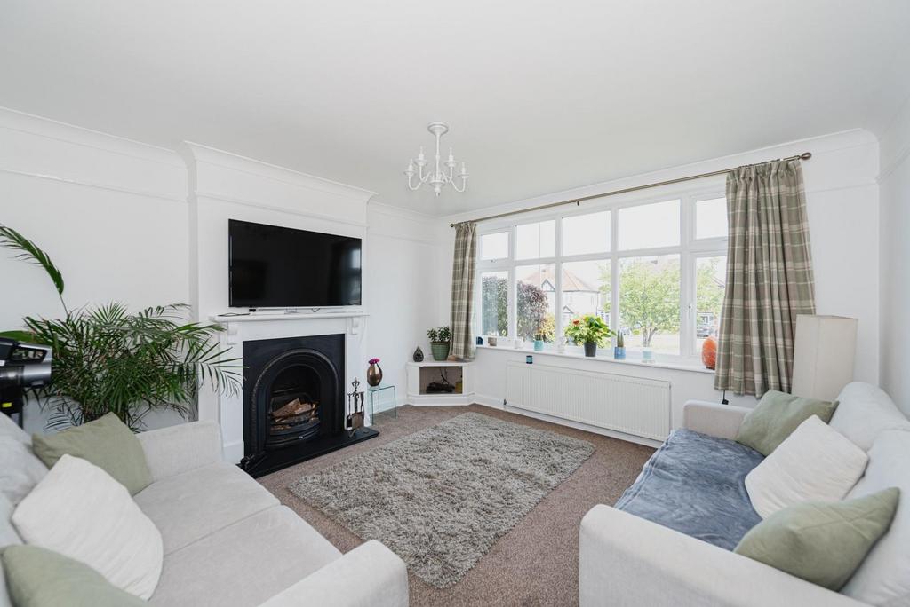 Winkworth Road, Banstead 4 bed semidetached house for sale £725,000