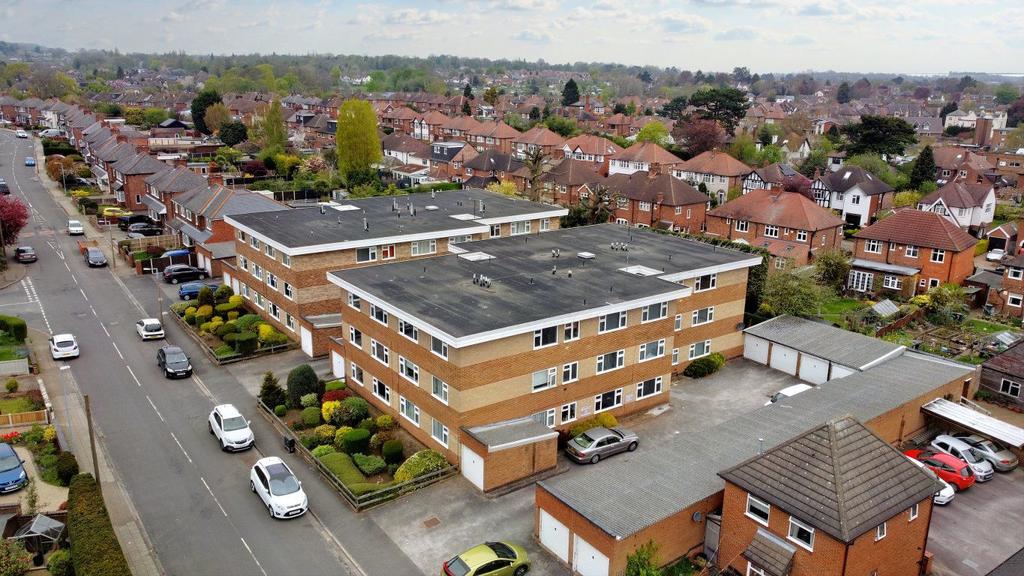 Westmaner Court, Chilwell, Nottingham, NG9 5DQ 1 bed flat £750 pcm (£