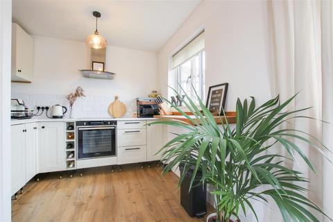 31 Kerr Close, Knebworth, SG3 6AL