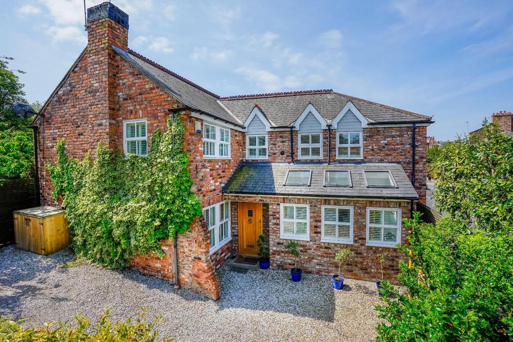 Holgate Road, York 4 bed detached house for sale £750,000