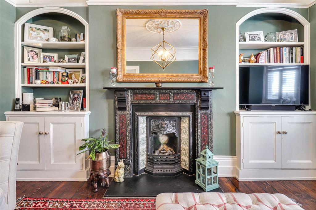 South Grove, Tunbridge Wells, Kent, TN1 4 bed end of terrace house £