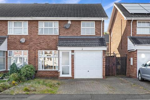 3 bedroom semi-detached house for sale, Chesford Grove, Stratford-Upon-Avon