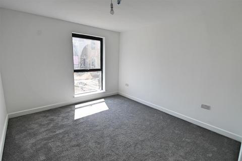 2 bedroom flat for sale, Watford WD19